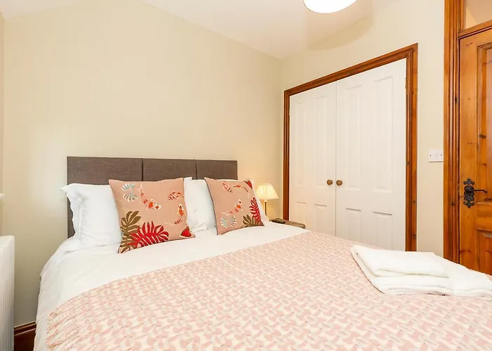 Creamery Cottage With Games Room And Free Parking